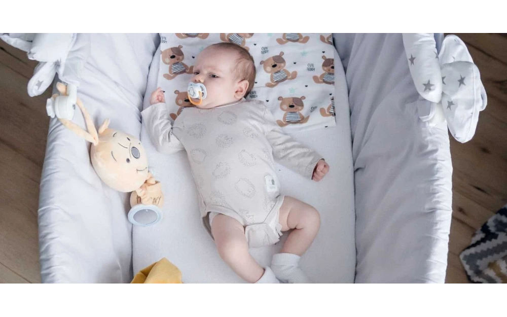 Moses basket – what is this gadget? Learn its benefits